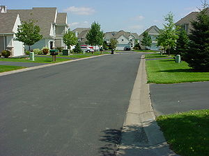 Photo of Eagle Valley - Woodbury Minnesota example of narrow street