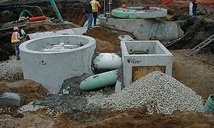 photo showing installation of grit chamber