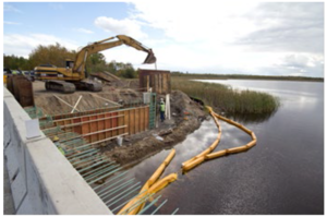 This picture shows Use floating silt curtain for work in the water as secondary containment to contain sediment close to the work area
